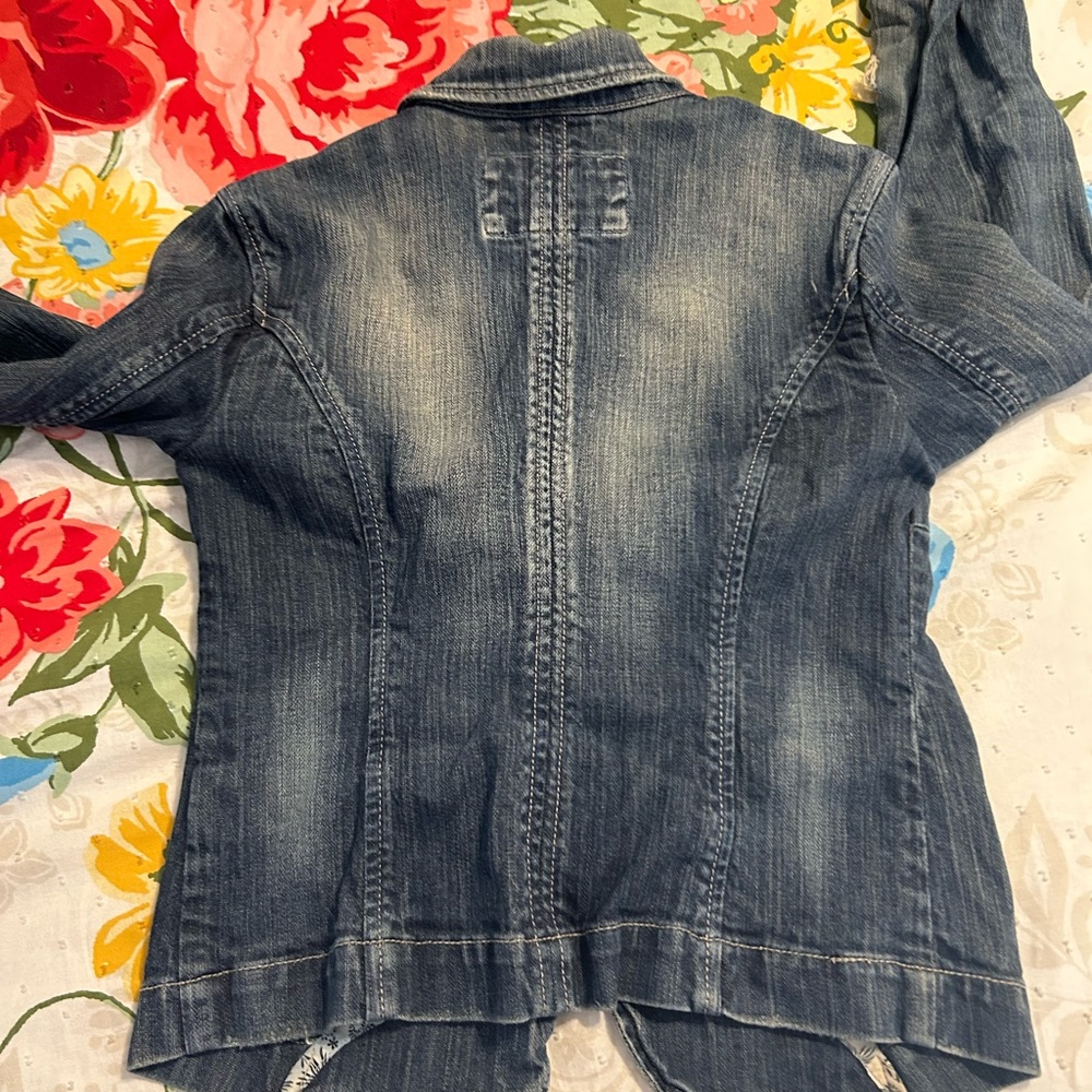 Fitted Denim Jacket - Picture 2 of 3